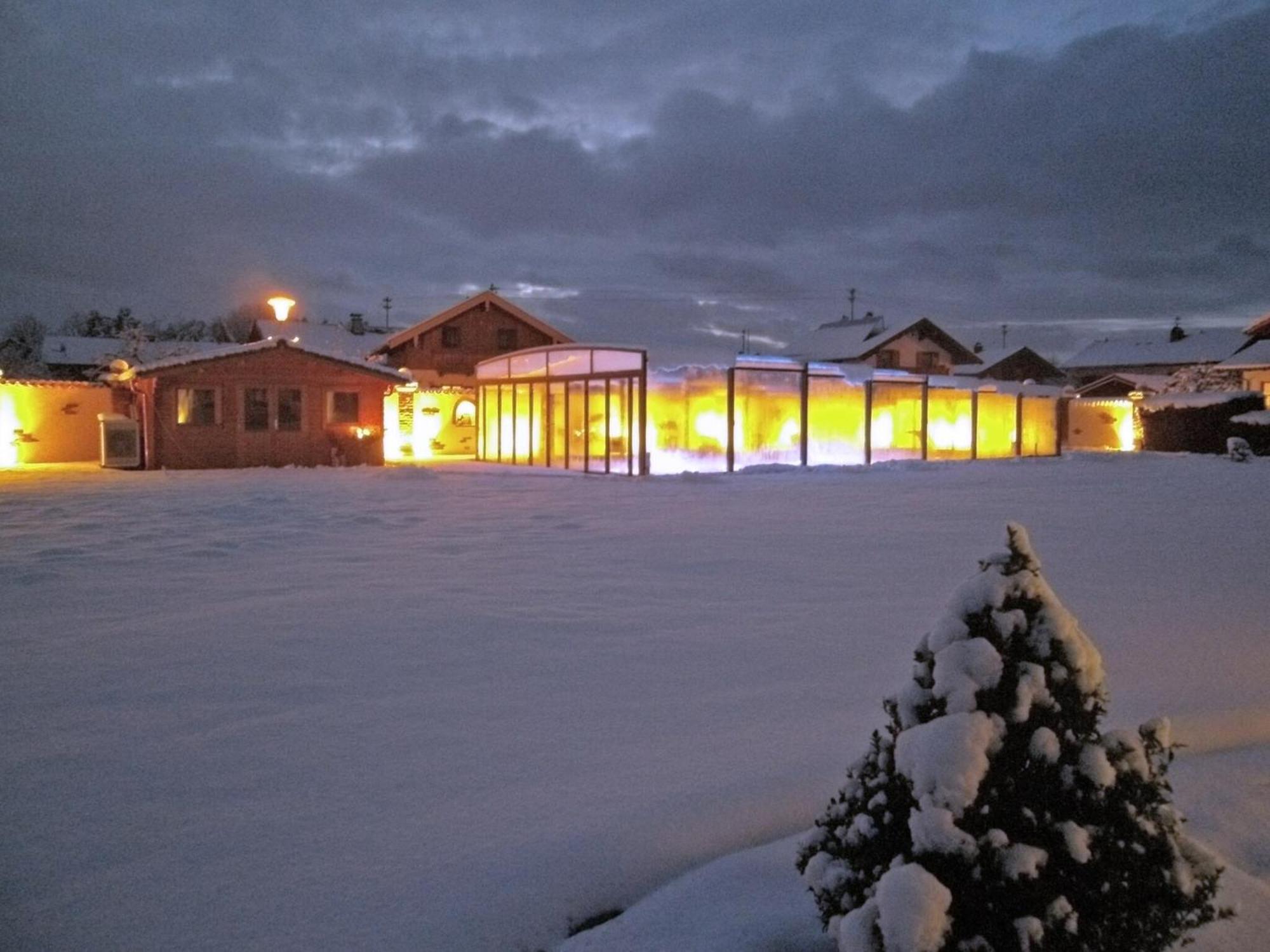 Alluring Holiday Home In Ubersee With Whirlpool Exterior photo